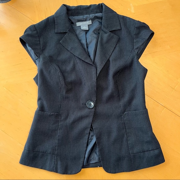 Ann Taylor short sleeved blazer - Picture 1 of 2
